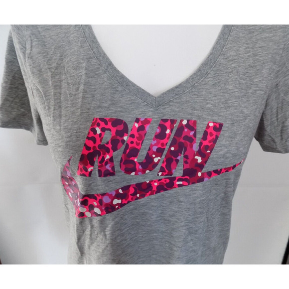 The Nike Tee Run Shirt‎ - Picture 3 of 4